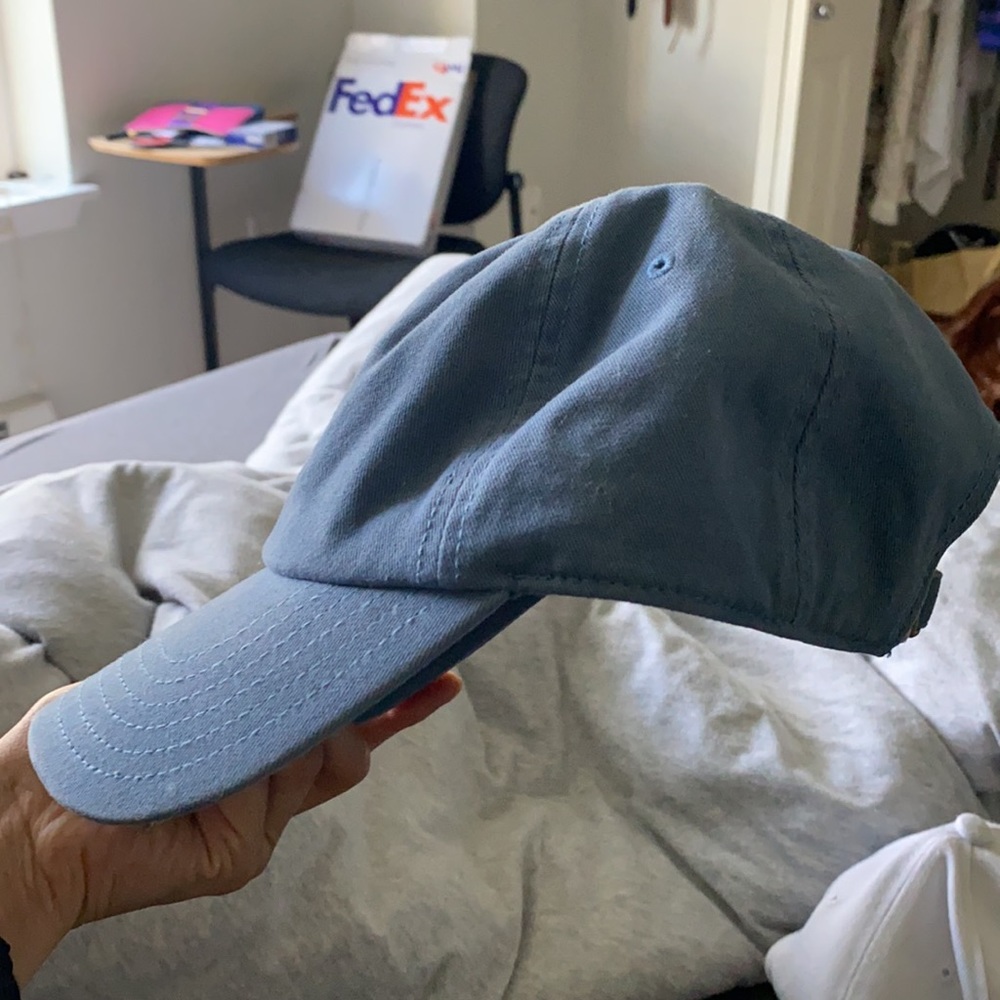 Baseball hat - Picture 2 of 2